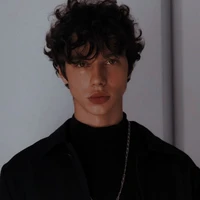 Zac Robin ||22||