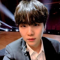 Min Yoongi (Dosen/suaminya Yn/Ceo)