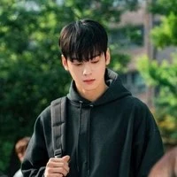 พี=นายเอก