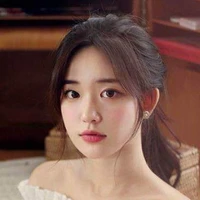 พราวมุก(นางเอก)