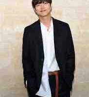 เจอาร์ (พ่อพระเอก)