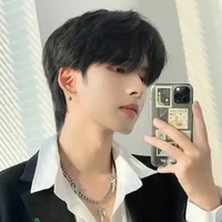 แฟรงค์👀(แฝดพี่)