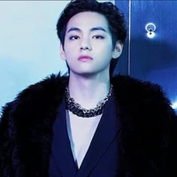 Kim Taehyung/ V