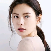 ดา(ป้าเจ้าของตึก)