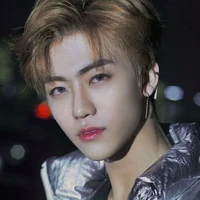 จีโน่(พระเอก)