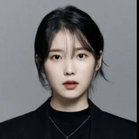 IU ( Lee ji eun )