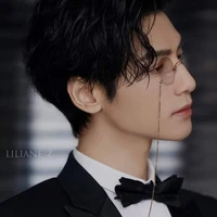 โคลอี้ เมเยอร์//เพื่อนพอ.