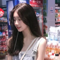 มิโกะ(แม่บ้านนางเอก+แฝดนาโกะ)