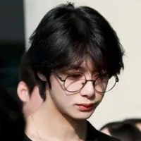 เก้า(เพื่อนพอ)