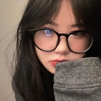 แก้ม(นางเอกตอนเฉิ่ม)