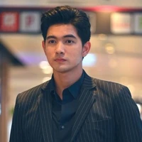 โอเว่น* พ่ออาร์ตี้