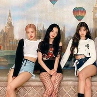 𝙱𝙻𝙸𝙽𝙺-𝙶𝚁𝙸𝙻