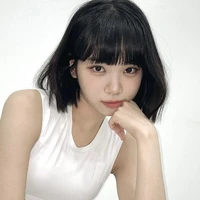 Kim Chaewon