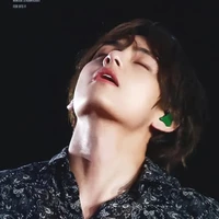 KIM TAEHYUNG