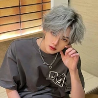 ไวท์(นายเอก+น้องของวิน,เวฟ)