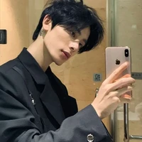 (เชนทร์​คนสนิท​ น.อ)​ มือขวา