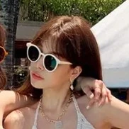 ayuna shinaya/tia louca