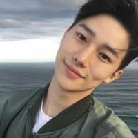 พ่อ(นางเอก)