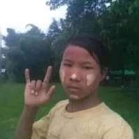 คนเขียนเอง เนาจะทำอะไรกับตัวละคนก็ได้หึๆ