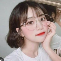 ชันญ่า=นางเอก+ใส่แว่น
