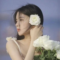 โรส//นางเอก