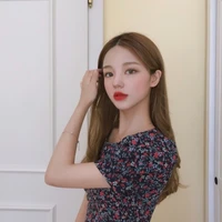 ชบา(น้องสาวนายเอก)