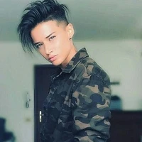 Hailey Whang Fontainelles