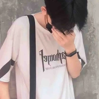 คิว(เพื่อนนายเอก)
