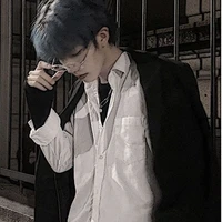 -ไอซ์//พระเอก