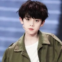 Kenzo Wilson [ waktu kecil ]
