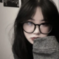 นิริน(นอ.ตอนใส่เเว่น)