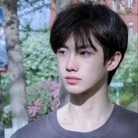 Chris18ขวบ