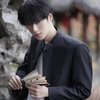 ทิว /การ์ดคนสนิทของพระเอก