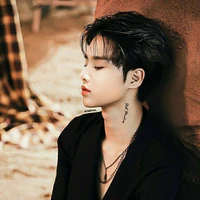 Andrew Liam Neeson Manoban