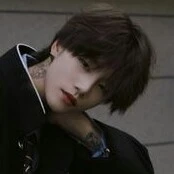 นิว