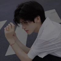 ไนน์(เพื่อนน.อ+นักเลง+ถอดแว่น)