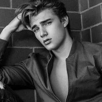 James sam(FL big bro)