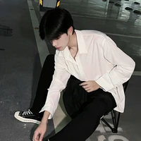 ไวท์(พระเอก)