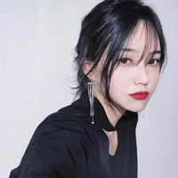 ยูริ🖤(เลขา+เพื่อน พ.อ)