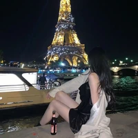 พราวมุก