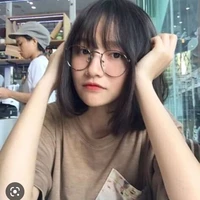 พลอย