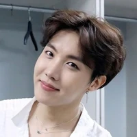 Jung Hoseok/ Assistant Detective