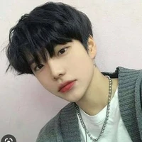 แมน(นายเอก)