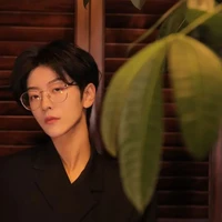 ทิน(พอ.)🖤