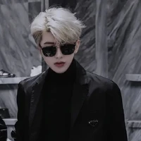 คิม/พระเอก👑💸