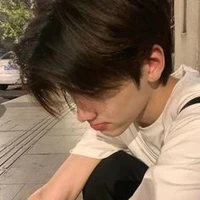 สกาย{เพื่อนพระเอก}