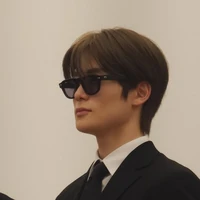 เจมส์
