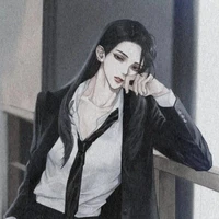 Nadine Glyn(3rd older)