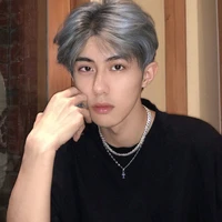 มาร์ค🍁{ลูกน้องคนสนิทของพระเอก}