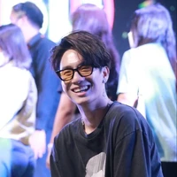 เเคล